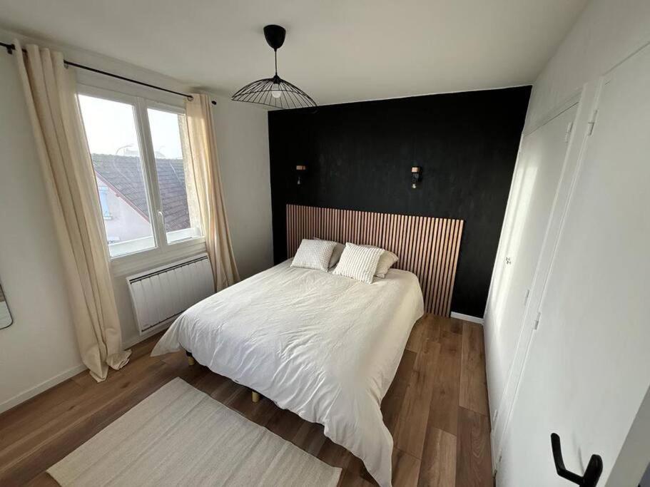 Appartement Cosy Au Coeur De La Ville Aurillac Bagian luar foto
